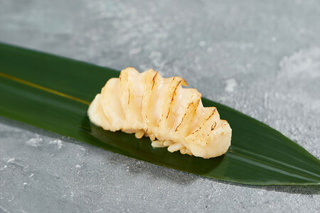 Хотатэ нигири