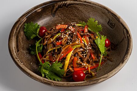 Соба с говядиной