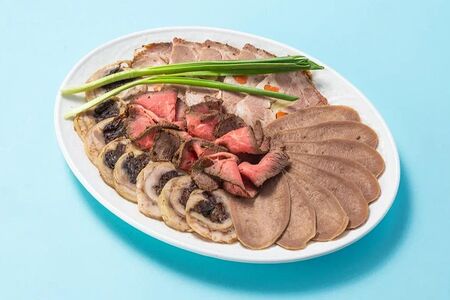 Мясное ассорти