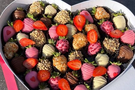 Клубника в шоколаде в сердце №1 