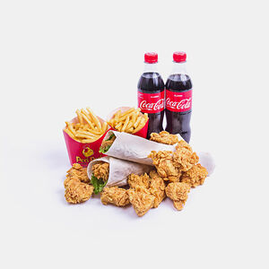 Два зингер сэндвича, крылья, фри, напиток, кетчуп 
