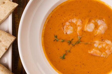 Томата ме Гаридес