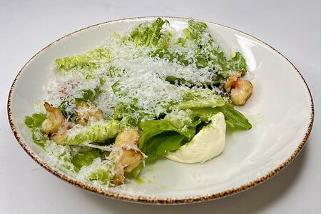 Салат романо с креветками