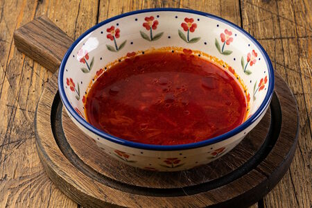 Борщ с курицей и сметаной