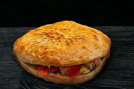 Большая шаурма в тандыре с говядиной 