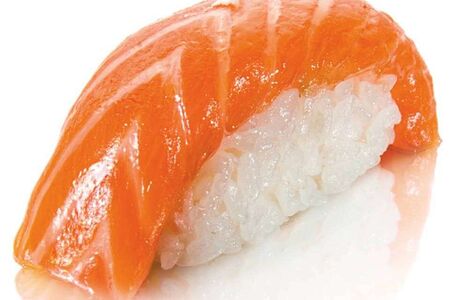 Суши с лососем 1 шт