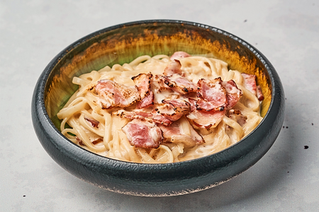 Карбонара с беконом