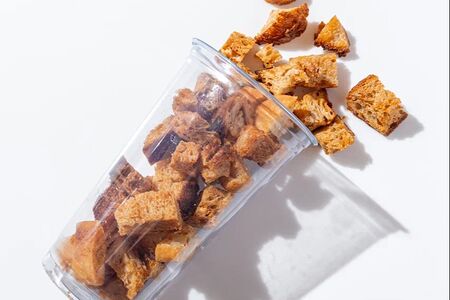 Сухарики с чесноком