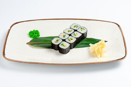 Ролл с огурцом