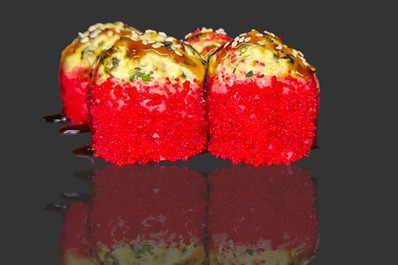 Мидийный запечённый ролл