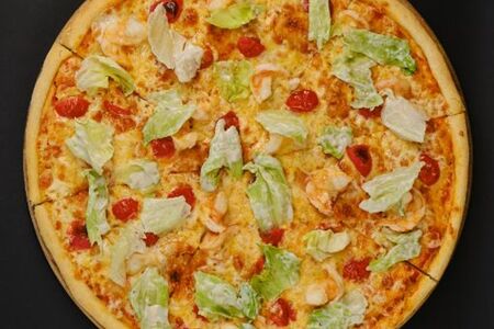 Пицца Цезарь с креветкой 