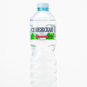 Вода Снежская питьевая негазированная 0,5л