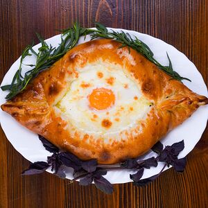 Хачапури по-аджарски