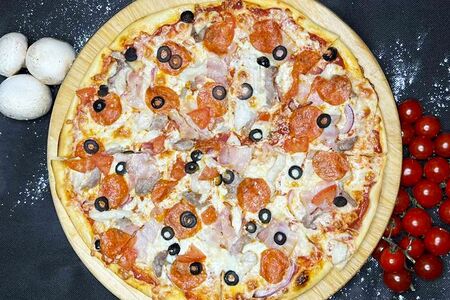 Пицца Мясная