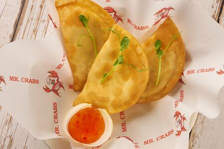 Чебуреки с крабом