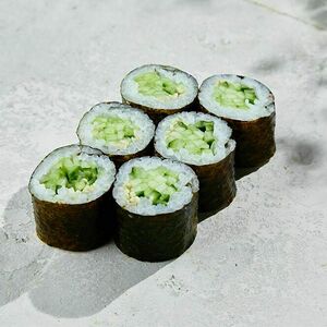 Ролл с огурцом