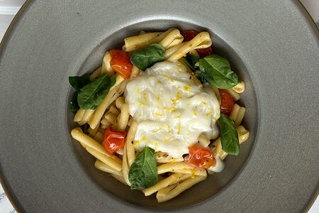 С томатами и страчателлой