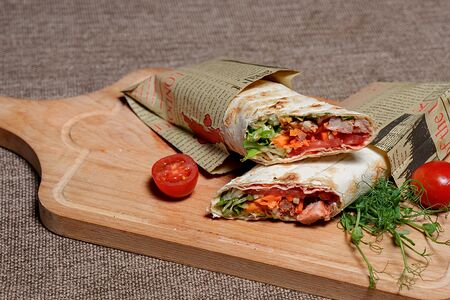 Шаурма классическая из куриного шашлыка