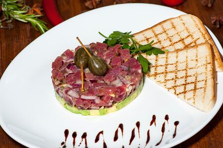 Тартар из тунца