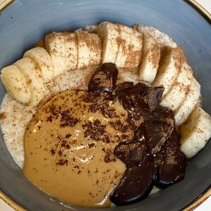 Վարսակ շոկոլադով և բանանով