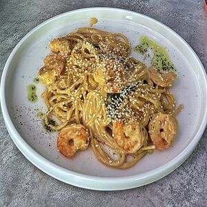 Спагетти с креветками 