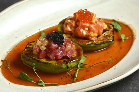 Дуэт тартаров Some Meat 