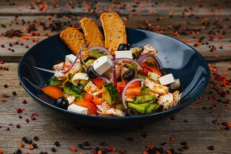 Салат по-гречески