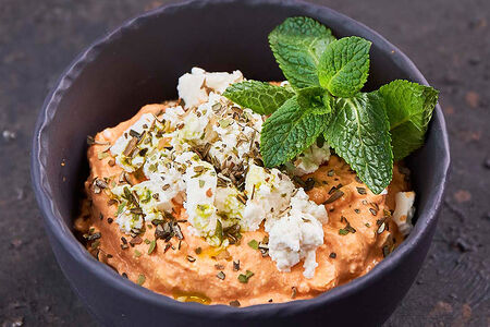 Сиртаки с обоженным перцем