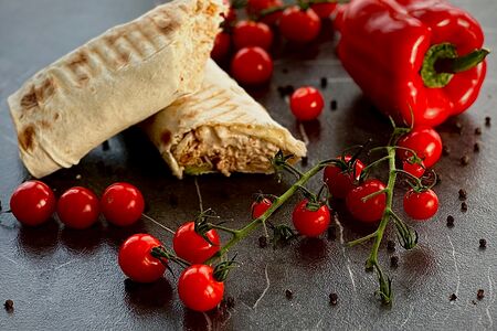 Шаурма фирменная большая