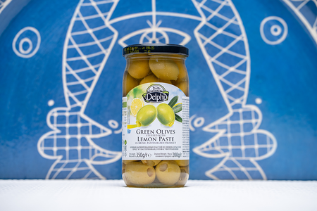 Оливки фаршированные