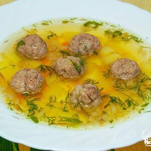 Суп с фрикадельками (3шт)