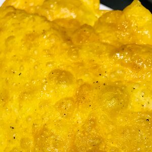 Чебурек с картофелем и зеленым луком