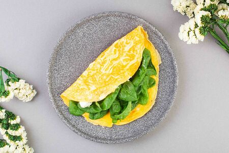 Омлет со шпинатом