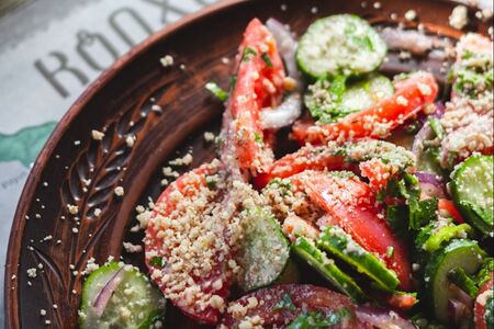 Овощной салат по-грузински