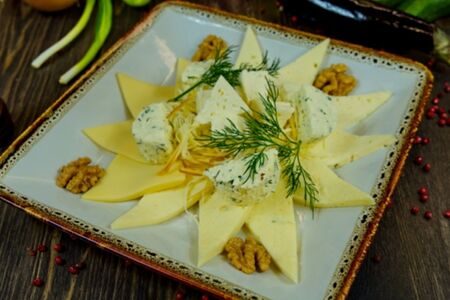 Сырное ассорти