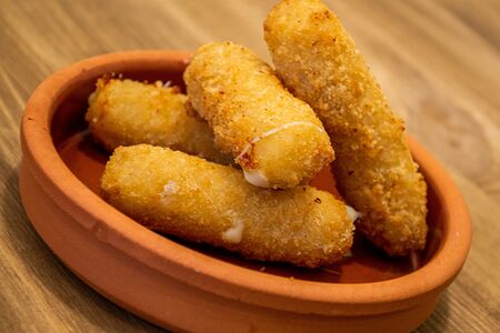 Сырные палочки