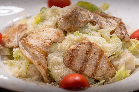 Цезарь с курицей