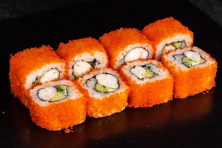 Ролл Калифорния с креветкой