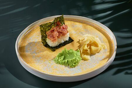 Гункан Спайси Тунец