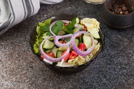 Салат из свежих овощей