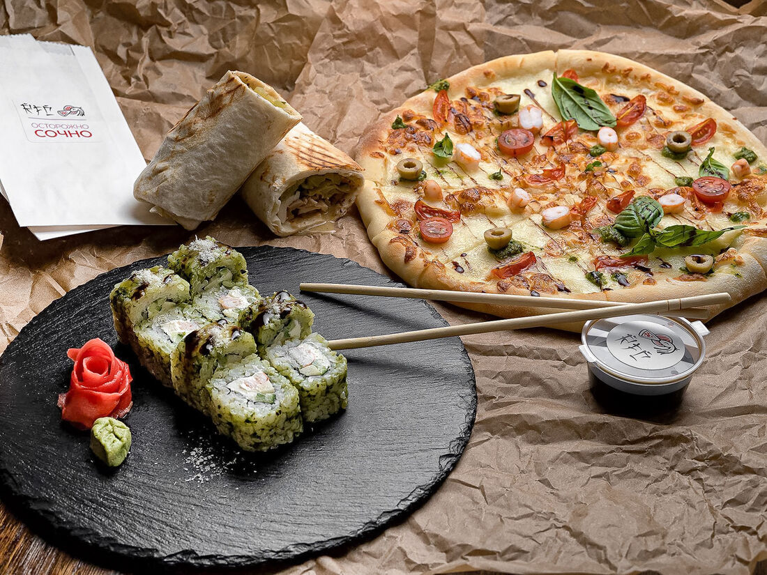 тула ресторатор тула. еда и мир тула ресторан. Check in тула ресторан. стол с едой. пицца padana.