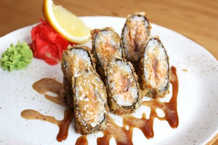 Тёплые малые с тунцом и сыром