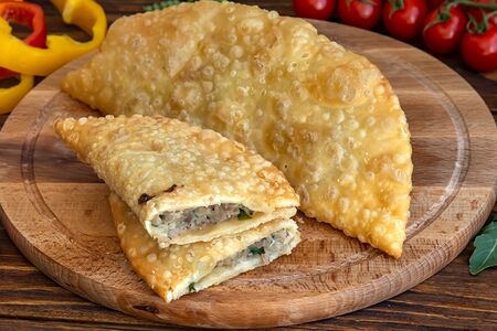 Чебурек с мясом