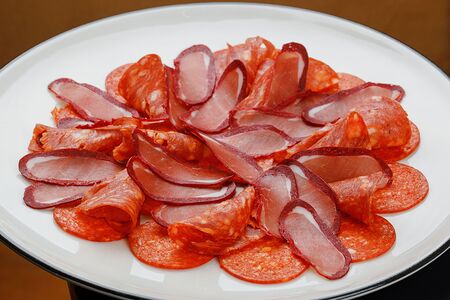 Разные колбасы