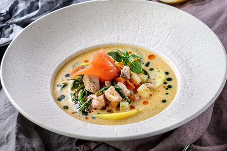 Суп из морепродуктов Мисто море