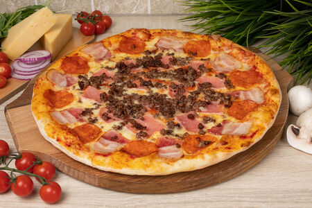 Пицца Мясное ассорти