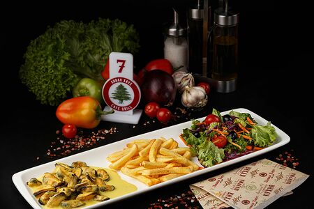 Мидии в сливочном соусе