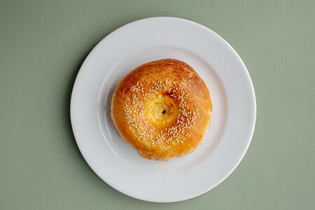 Восточная лепешка из тандыра