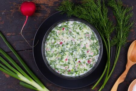 Окрошка с куриным бедром