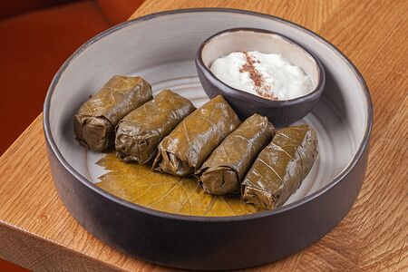 Толма с копчёным мацони